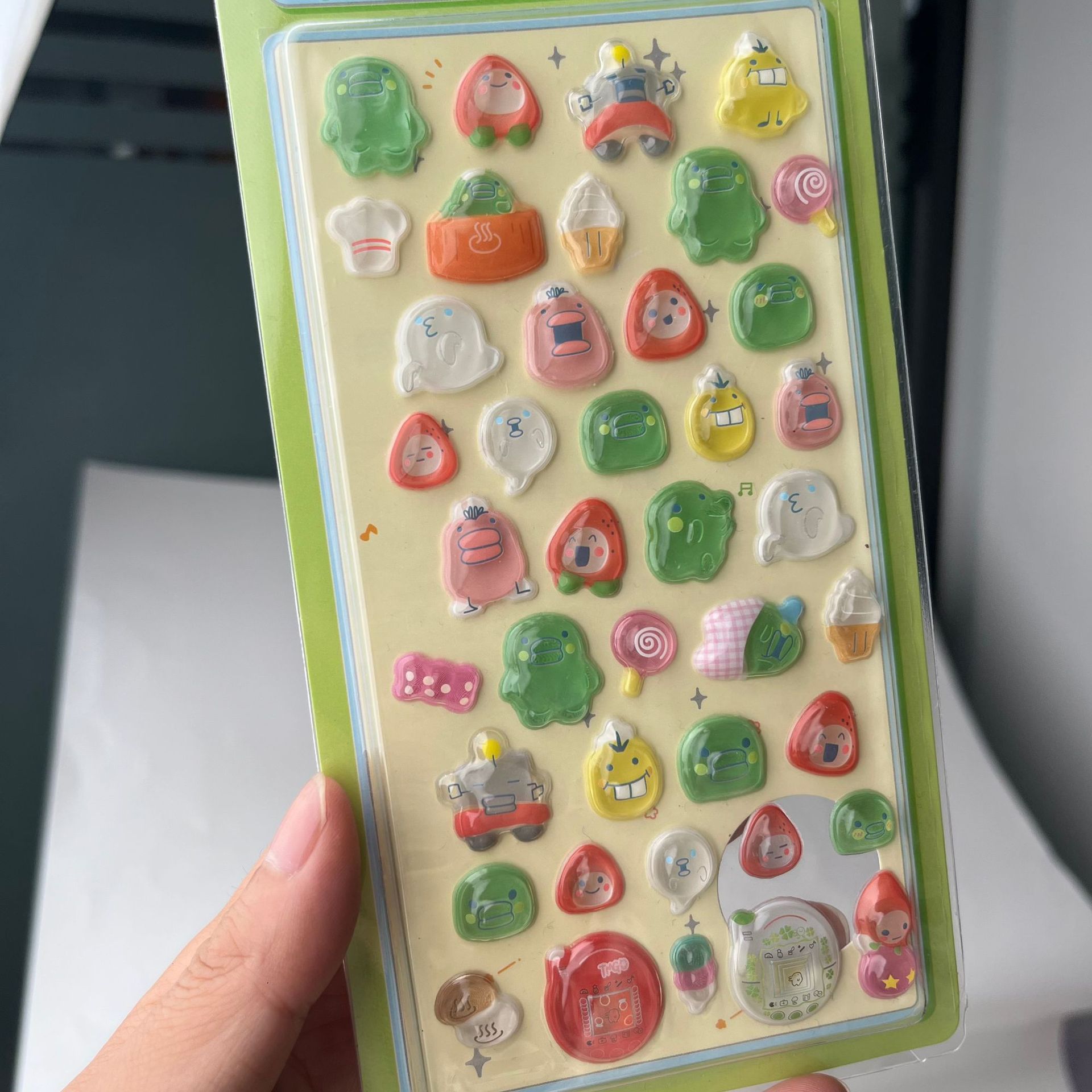 Sevimli Tamagotchi 3D Kabarık  - Laptop Accessory incelemesi ve fiyatı